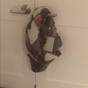 Plaid scarf